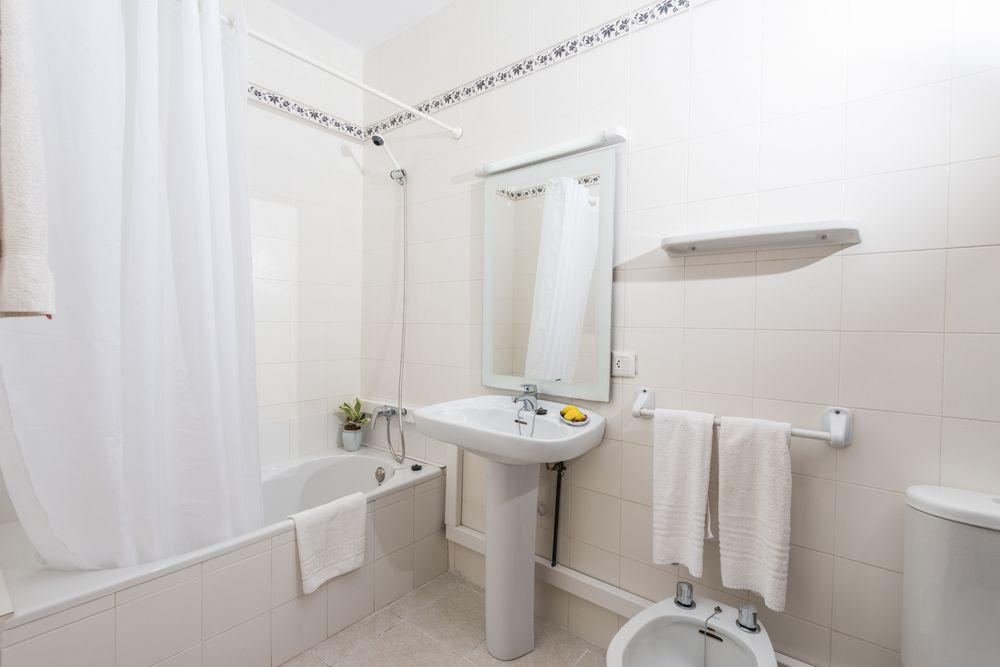 Hotel Madrid Ciutadella  Buitenkant foto